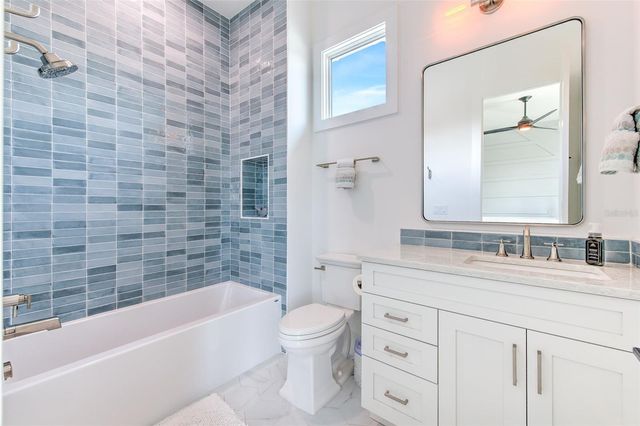 4815 W SUNSET BOULEVARD, Tampa, FL 33629