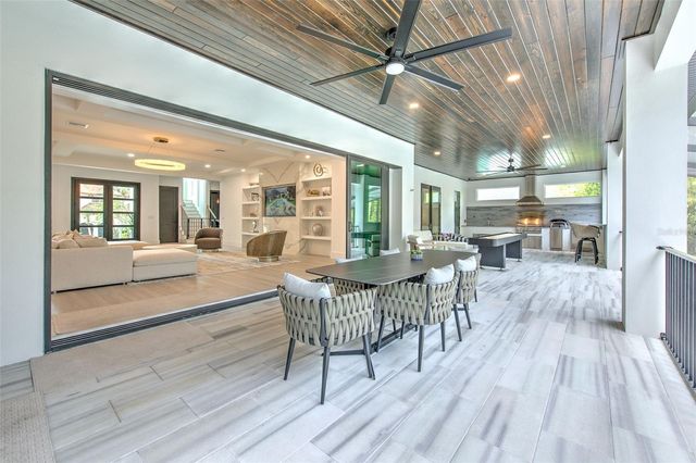 4815 W SUNSET BOULEVARD, Tampa, FL 33629