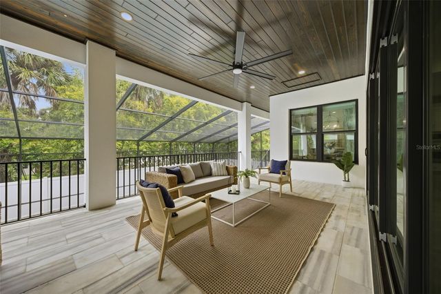 4815 W SUNSET BOULEVARD, Tampa, FL 33629