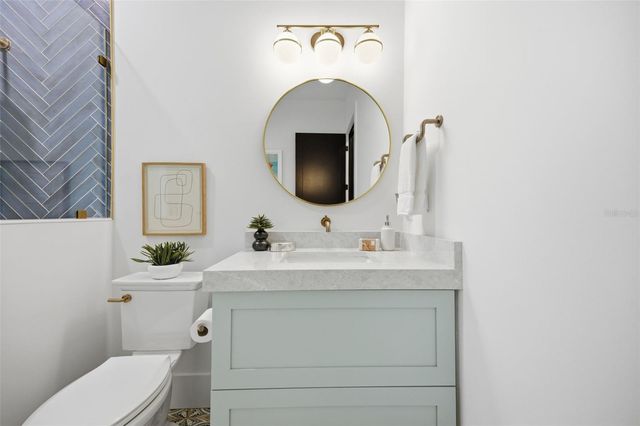 4815 W SUNSET BOULEVARD, Tampa, FL 33629