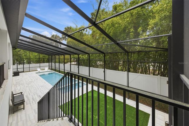 4815 W SUNSET BOULEVARD, Tampa, FL 33629