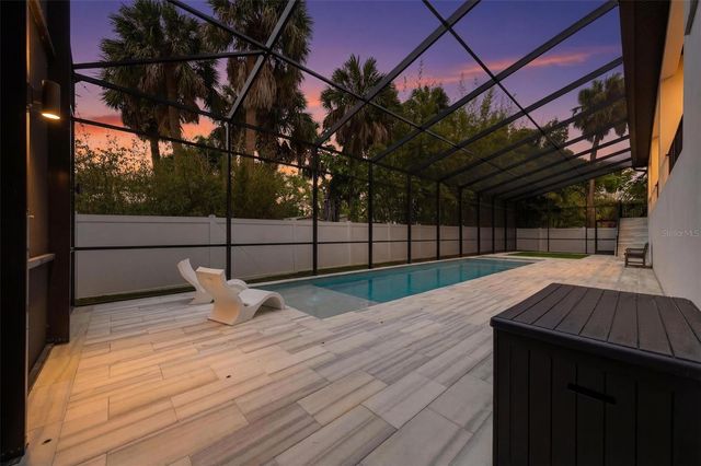 4815 W SUNSET BOULEVARD, Tampa, FL 33629