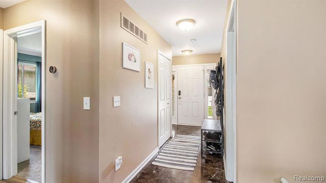 24272 Charles Drive, Brownstown, MI 48183