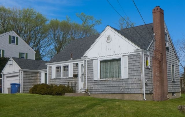 97 Woodland Street, Lincoln, RI 02865