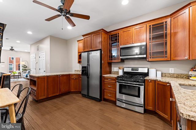 3316 FLEET ST, Baltimore, MD 21224