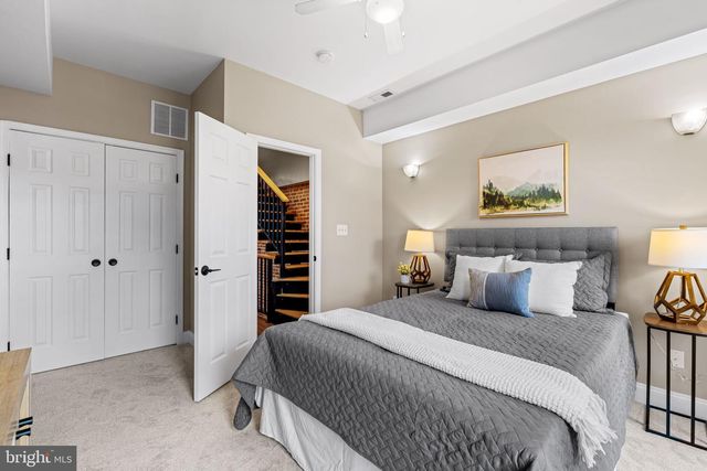 3316 FLEET ST, Baltimore, MD 21224