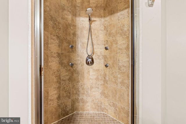 3316 FLEET ST, Baltimore, MD 21224