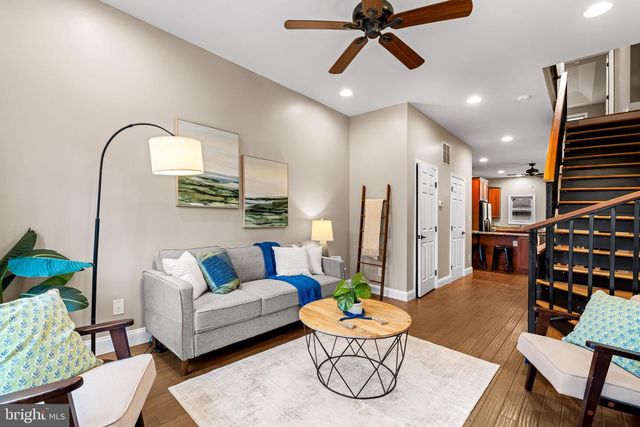 3316 FLEET ST, Baltimore, MD 21224