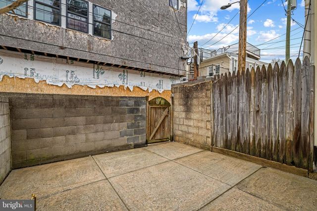 3316 FLEET ST, Baltimore, MD 21224