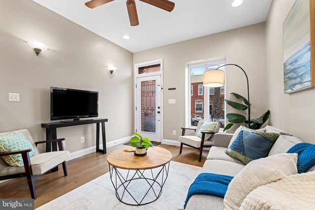 3316 FLEET ST, Baltimore, MD 21224