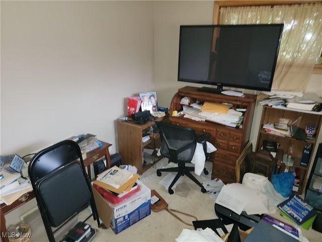 13457 Theeland Avenue NW, Uniontown, OH 44685