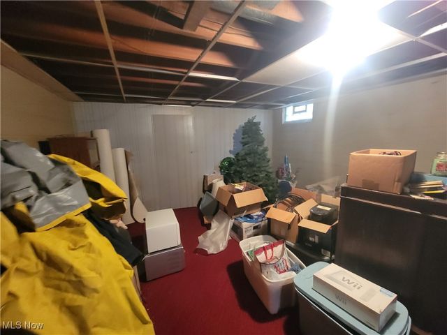 13457 Theeland Avenue NW, Uniontown, OH 44685