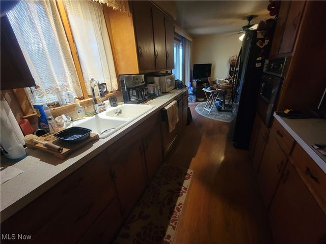 13457 Theeland Avenue NW, Uniontown, OH 44685