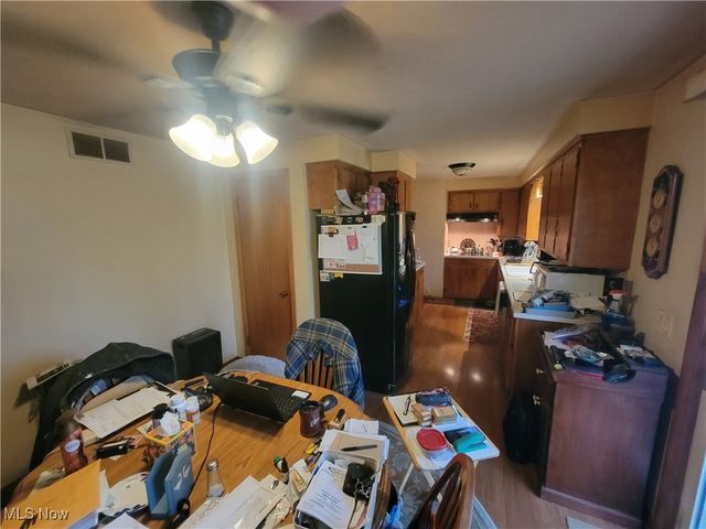 13457 Theeland Avenue NW, Uniontown, OH 44685