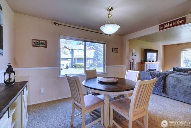 2702 9th SE, Puyallup, WA 98374