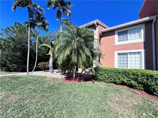 1240 Wildwood Lakes BLVD N 101, Naples, FL 34104