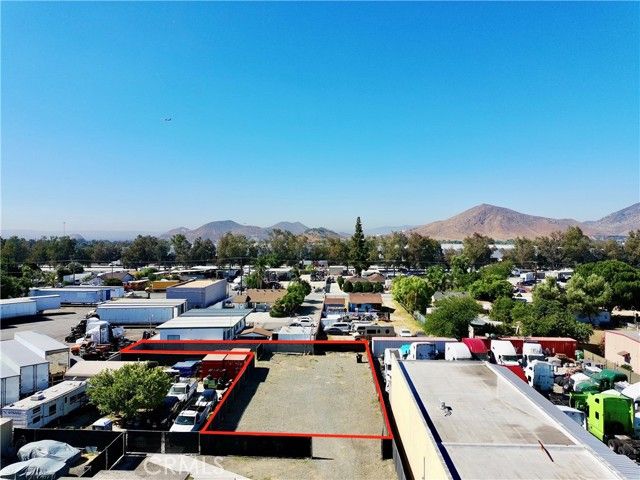 17921 Valley Boulevard, Bloomington, CA 92316