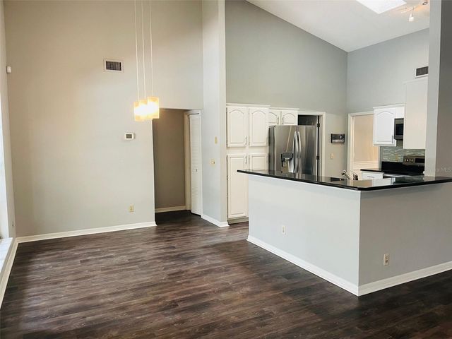 609 N LONGVIEW PLACE, Longwood, FL 32779