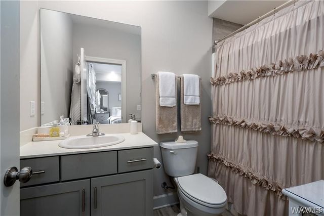 711 12th 1, Tuscaloosa, AL 35401