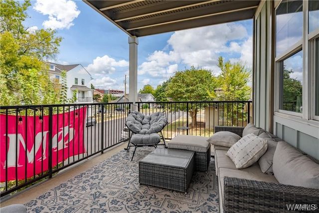 711 12th 1, Tuscaloosa, AL 35401