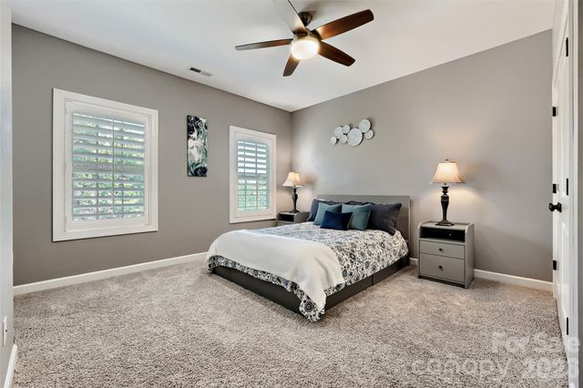 10636 Rippling Stream Drive NW, Concord, NC 28027