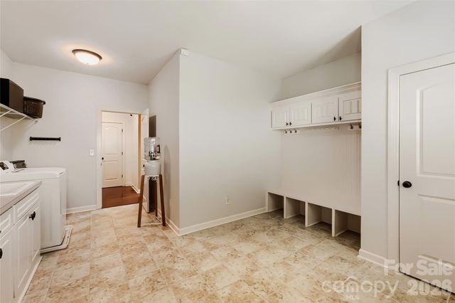 10636 Rippling Stream Drive NW, Concord, NC 28027