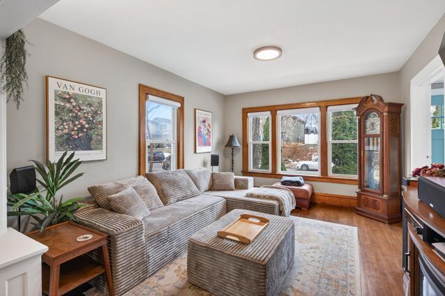 2622 Newton Avenue N, Minneapolis, MN 55411