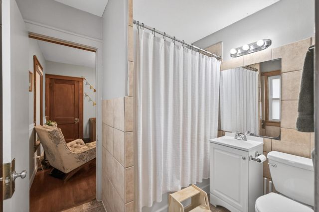 2622 Newton Avenue N, Minneapolis, MN 55411