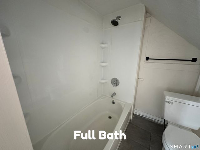 21 Williams Street 3rd FL, New London, CT 06320