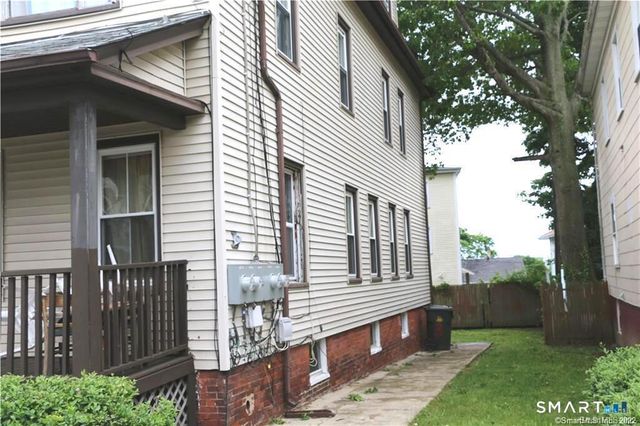 21 Williams Street 3rd FL, New London, CT 06320