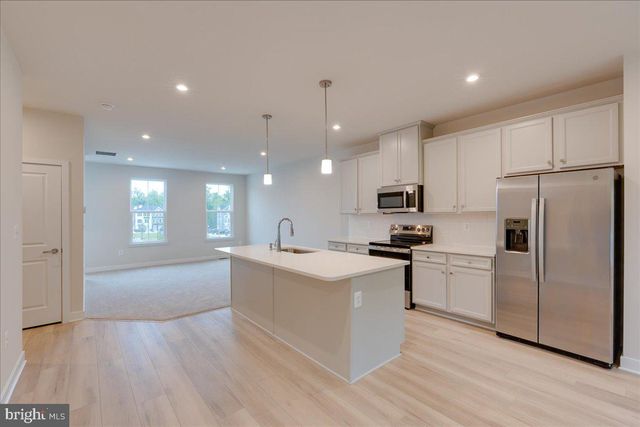 7238 MUSCA SHIRE LN, Spotsylvania, VA 22553