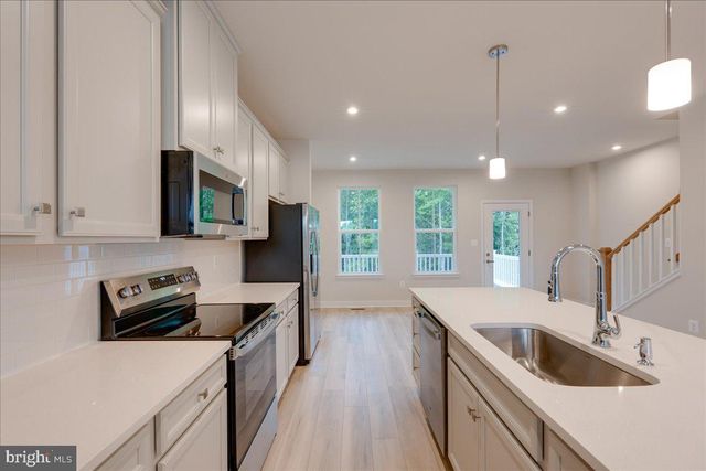 7238 MUSCA SHIRE LN, Spotsylvania, VA 22553