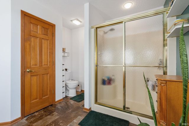 9022 S Bay Court, New Haven, IN 46774