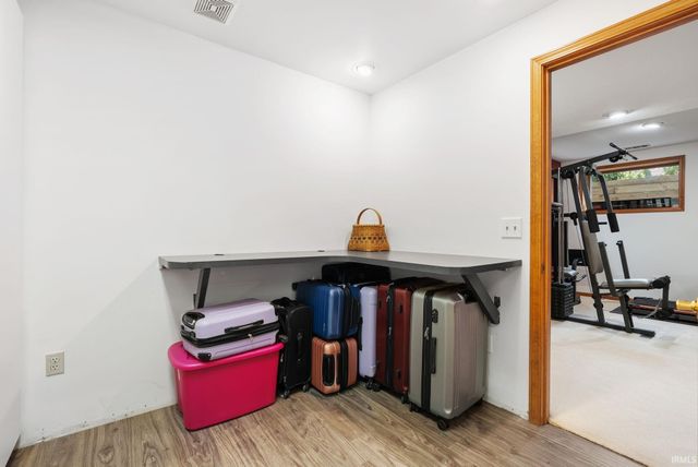 9022 S Bay Court, New Haven, IN 46774