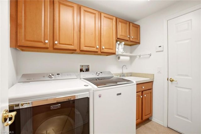 9221 Spanish Moss WAY, Bonita Springs, FL 34135