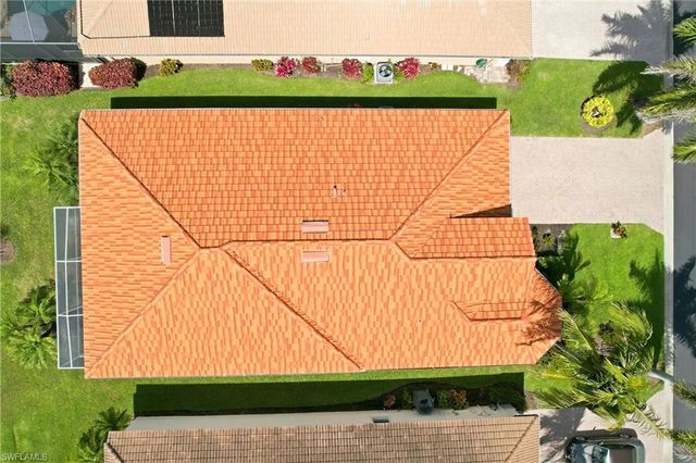 9221 Spanish Moss WAY, Bonita Springs, FL 34135