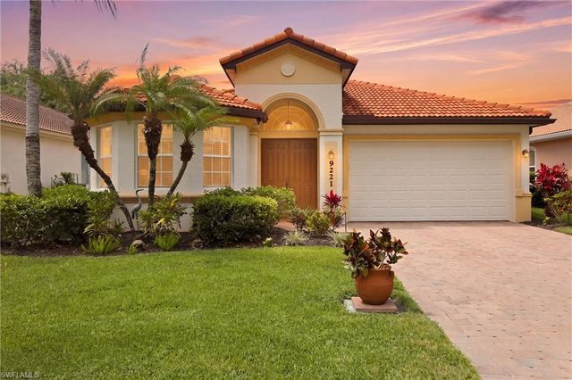 9221 Spanish Moss WAY, Bonita Springs, FL 34135