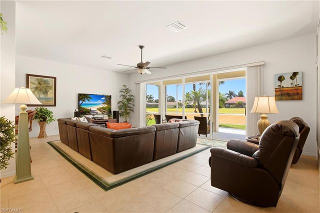 9221 Spanish Moss WAY, Bonita Springs, FL 34135