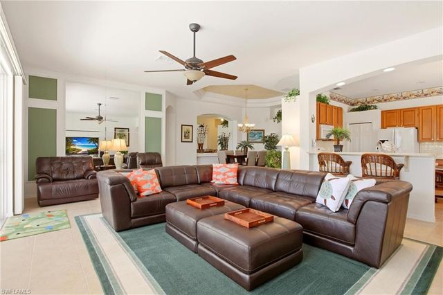 9221 Spanish Moss WAY, Bonita Springs, FL 34135