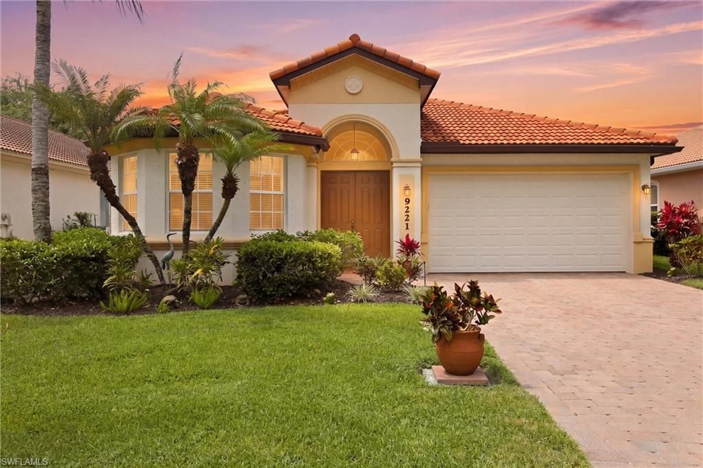 9221 Spanish Moss WAY, BONITA SPRINGS, FL 34135 — photo 4