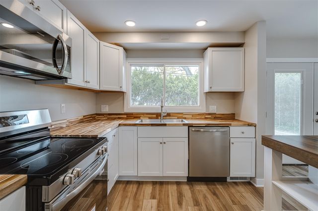 1334 Miller Avenue, Ann Arbor, MI 48103