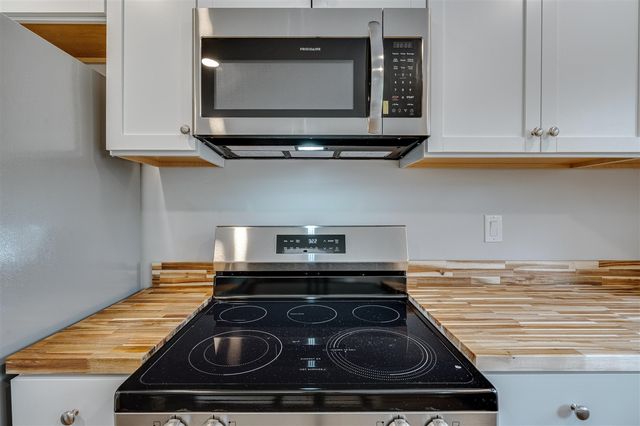 1334 Miller Avenue, Ann Arbor, MI 48103