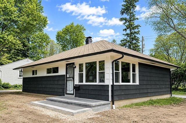 1334 Miller Avenue, Ann Arbor, MI 48103