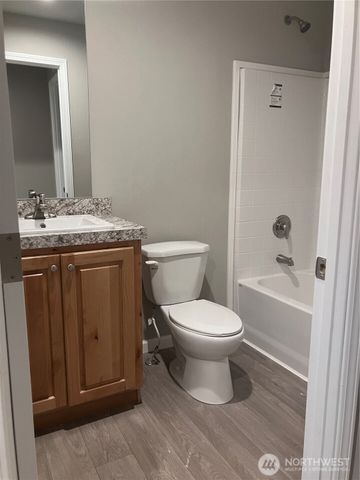 90 N Standstill Drive N, Hoodsport, WA 98548