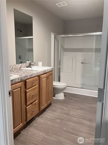 90 N Standstill Drive N, Hoodsport, WA 98548