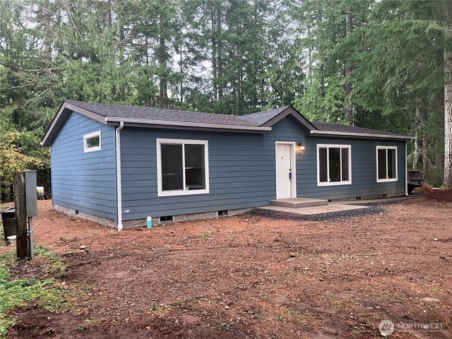 90 N Standstill Drive N, Hoodsport, WA 98548