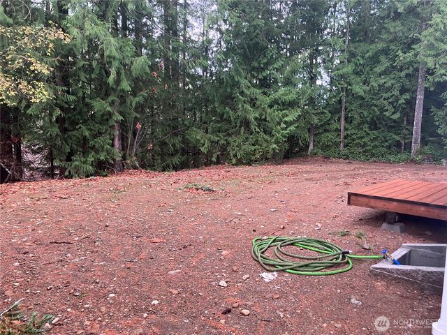 90 N Standstill Drive N, Hoodsport, WA 98548