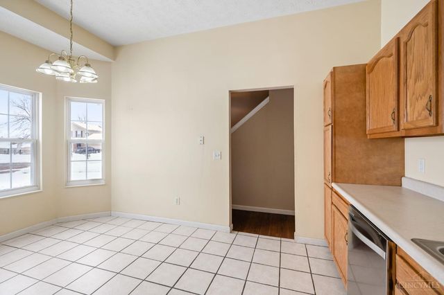 854 Round Hill Court, Lebanon, OH 45036