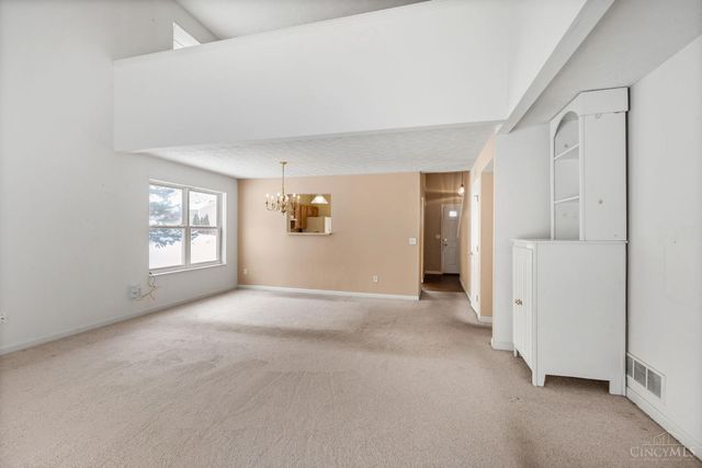 854 Round Hill Court, Lebanon, OH 45036