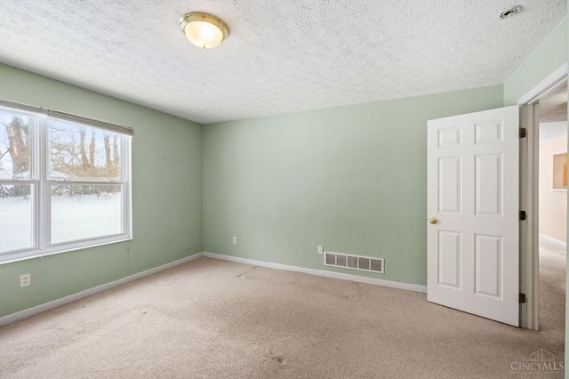 854 Round Hill Court, Lebanon, OH 45036